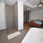 Elegant Mansion With Pool Semesterbostad Loulé