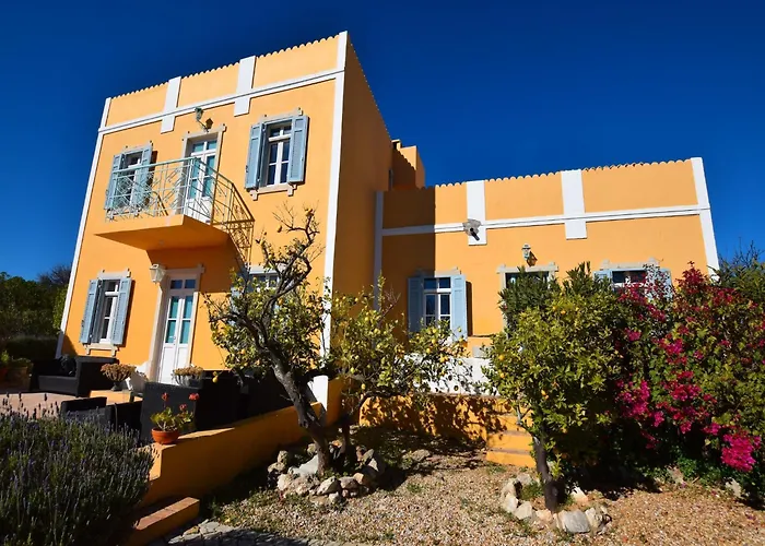 Elegant Mansion With Pool Casa de Férias Loulé