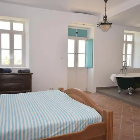 Authentic Yet Modern Villa And Cottage With Pool