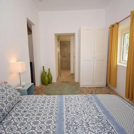 Elegant Loule Mansion With Pool